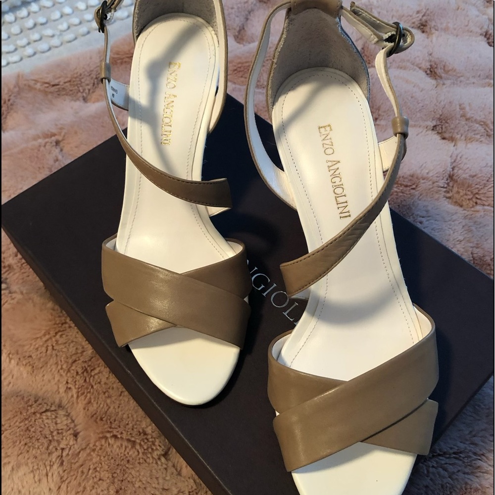 Angiolini Enzo wedge sandals